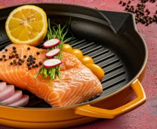 Patelnia grillowa żeliwna